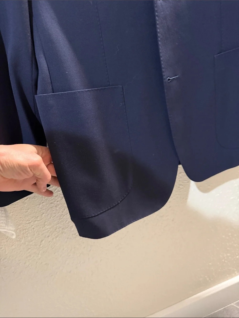 Suitsupply Traveller Suit: Navy Blue Two-Button Wool Suit Jacket